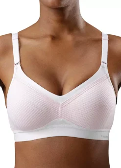 Triumph Free Motion Non-Underwired Sports Bra -Buffalo Fashion Shop Triumph Free Motion Non Underwired Sports Bra799643FRSP