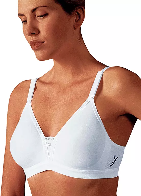 Triumph ’Trophy’ Sports Bra 4 Triumph ’Trophy’ Sports Bra - Image 2