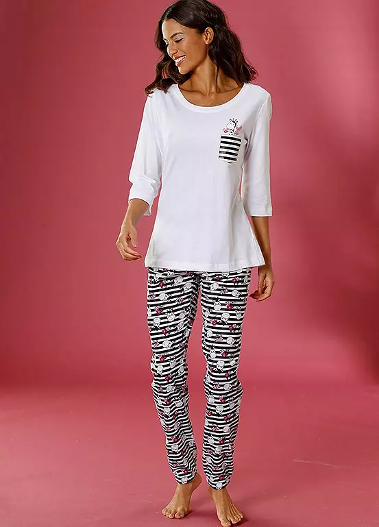 Vivance Dreams Giraffe Print Pyjamas 3 Vivance Dreams Giraffe Print Pyjamas